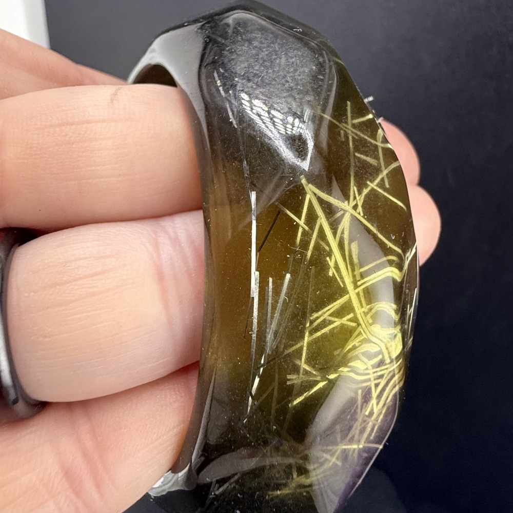 Vintage Estate Bangle Bracelet Chunky Green Acrylic Tinsel Inclusions 8"